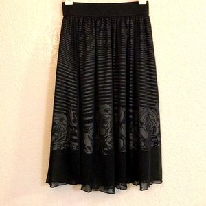 LuLaRoe Lola